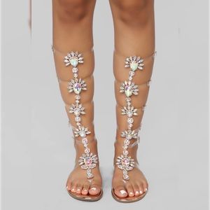 Queen Status Flat Sandal
